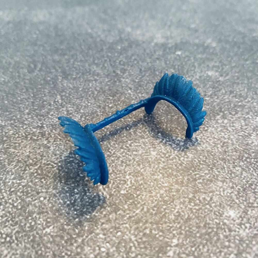 Monster High Doll Jane Boolittle - Replacement / Blue Shoulder Accessory